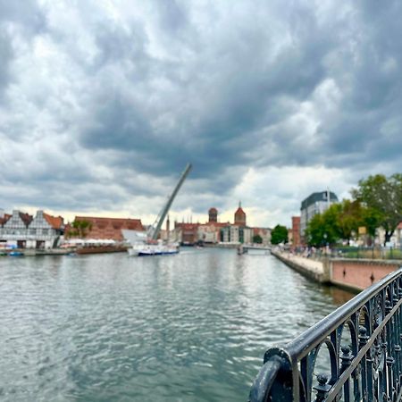 Mmrent Merci Room Гданск Екстериор снимка