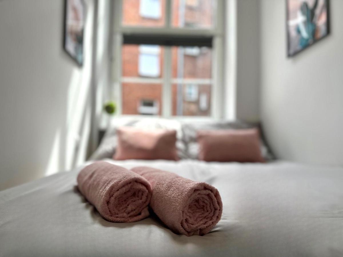 Mmrent Merci Room Гданск Екстериор снимка