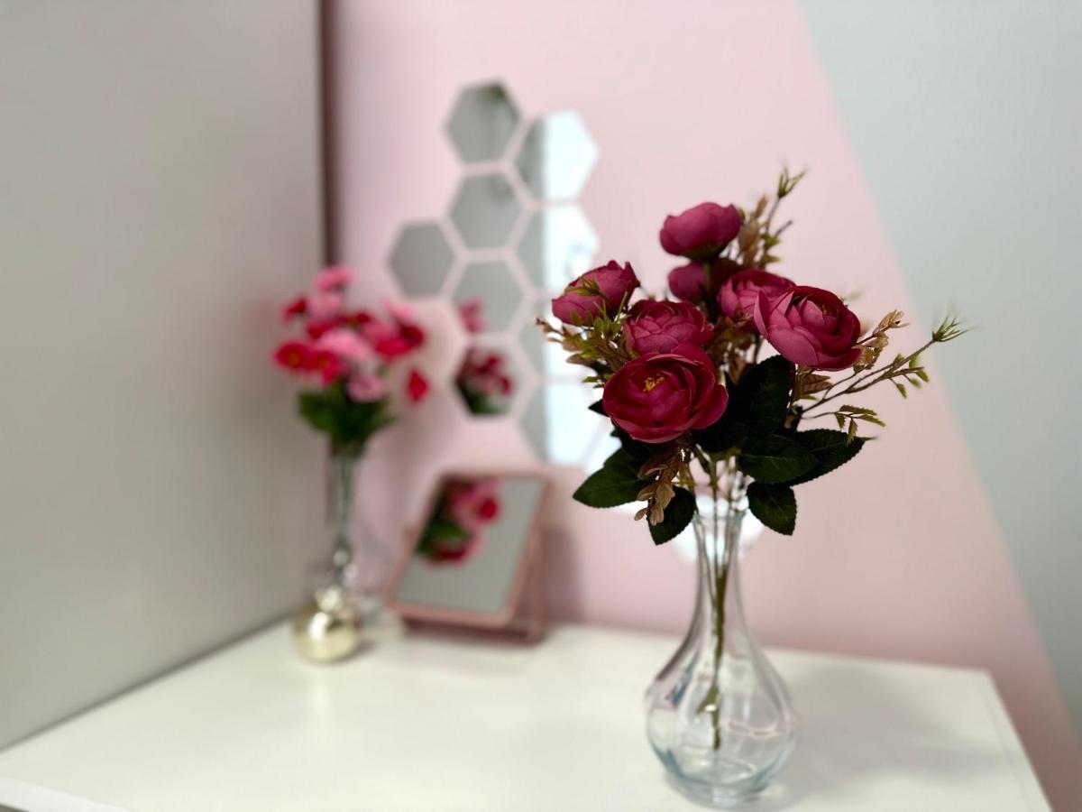 Mmrent Merci Room Гданск Екстериор снимка