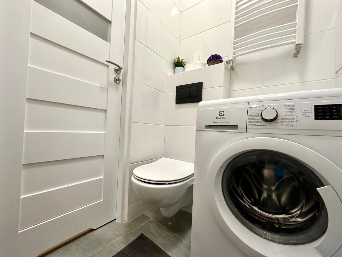 Mmrent Merci Room Гданск Екстериор снимка